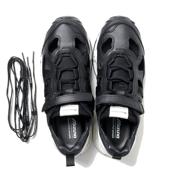 bp×Mizuno sneaker