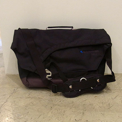 FENJA SHOULDERBAG