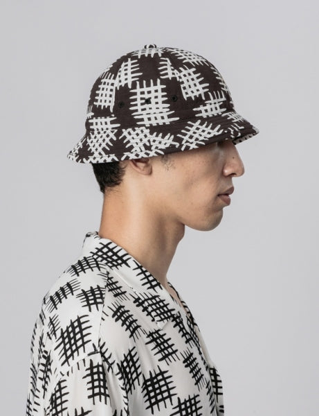 SEMAN DOMAN HAT