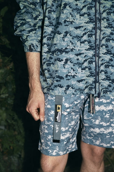 RIOT × MOUNTAINSMITH LOGO BELT