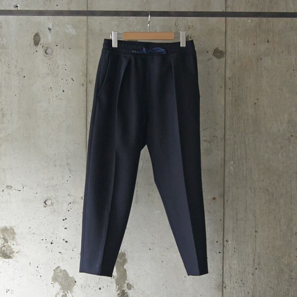 EASY 1TUCK TAPERED TROUSERS