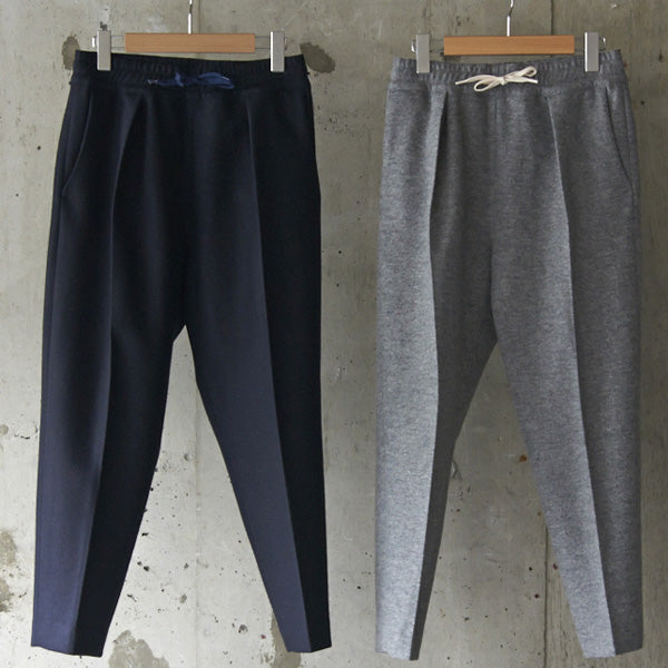 EASY 1TUCK TAPERED TROUSERS