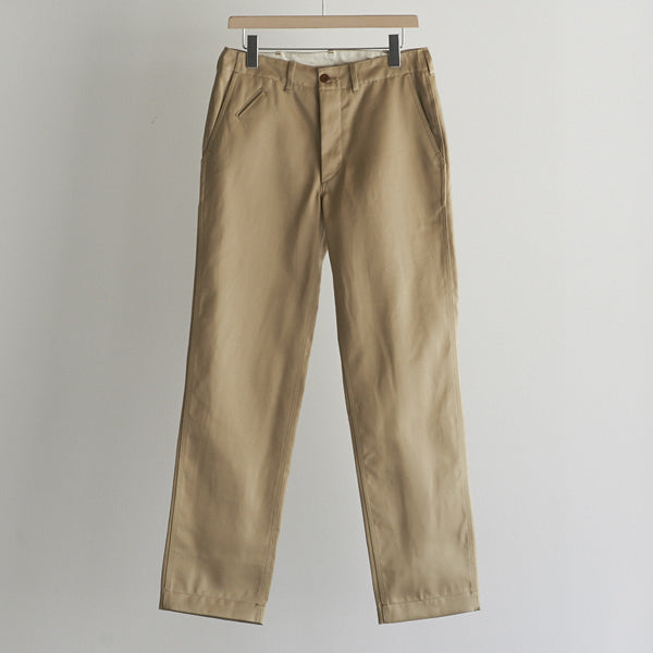 KHAKI TROUSERS TIGHT