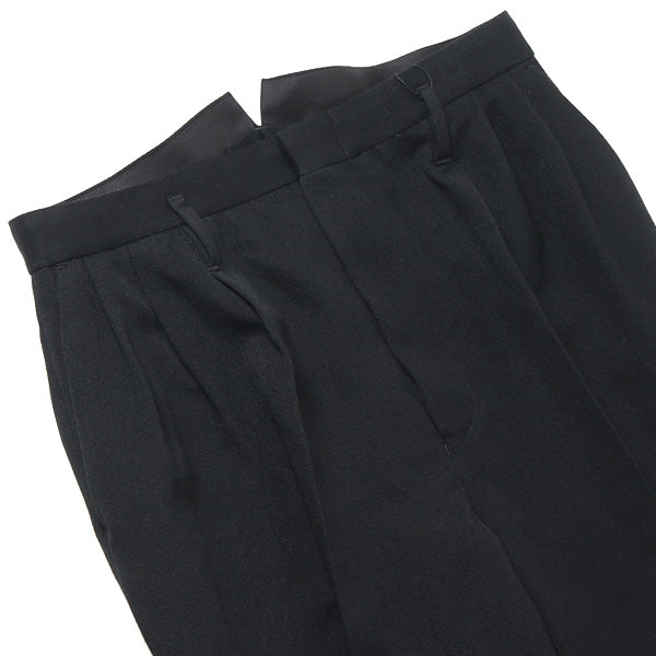 3 TUCKED SLACKS