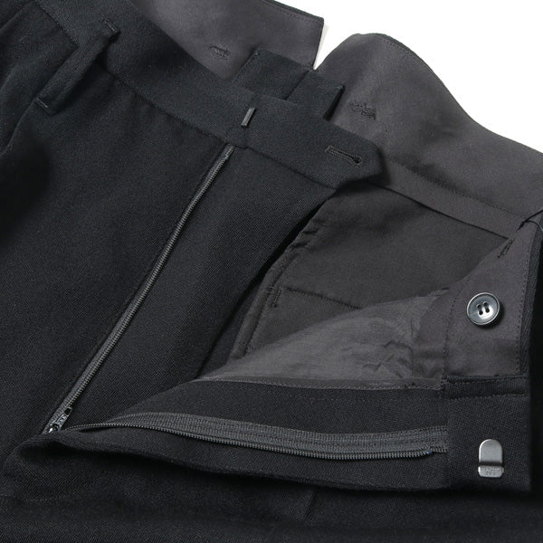 3 TUCKED SLACKS