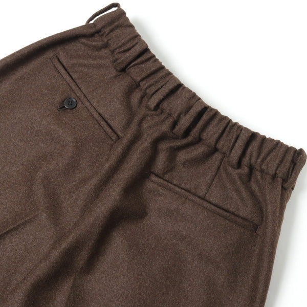 FRONT PLEATS PEGTOP BLACK WOOL JAPAN FLANNEL