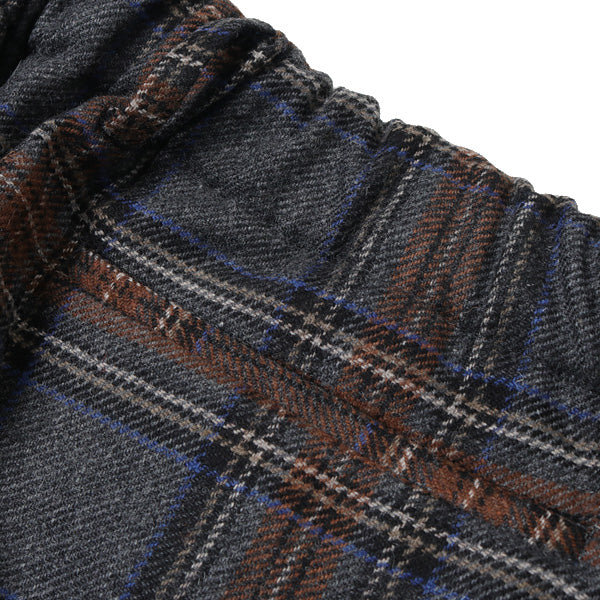 TUCK TROUSERS