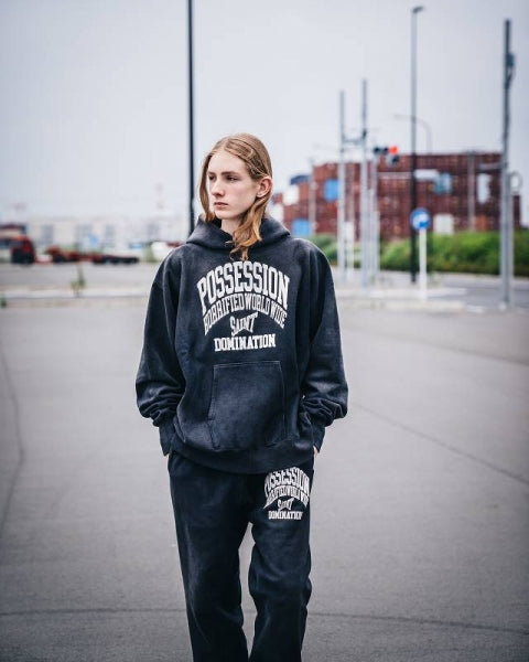 SWT / PNT / POSSESION / BLACK
