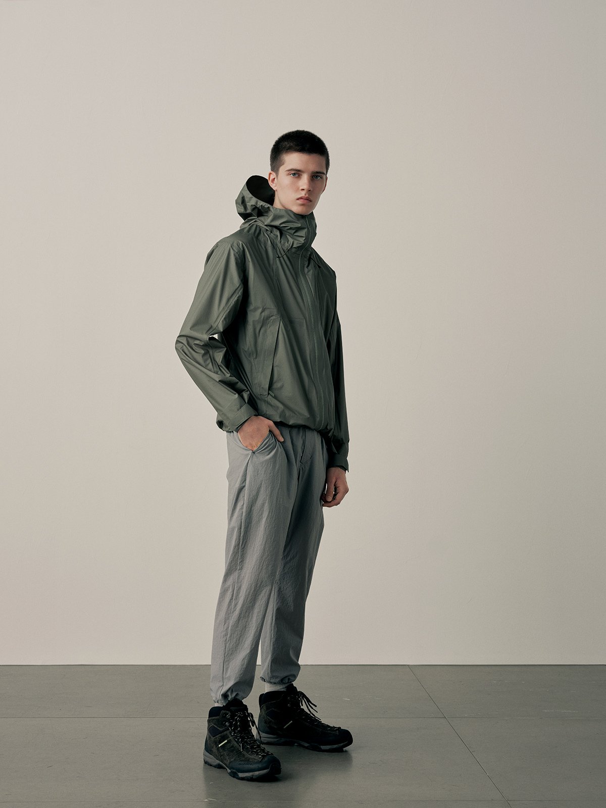 RAIN JACKET