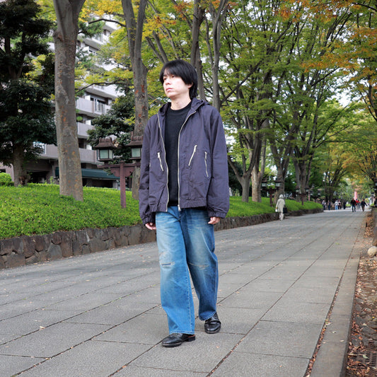 ISSUETHINGS / crepuscule