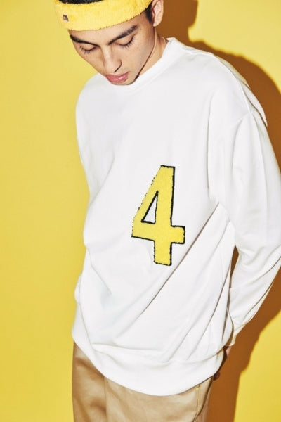 “4” SWEAT SHIRT