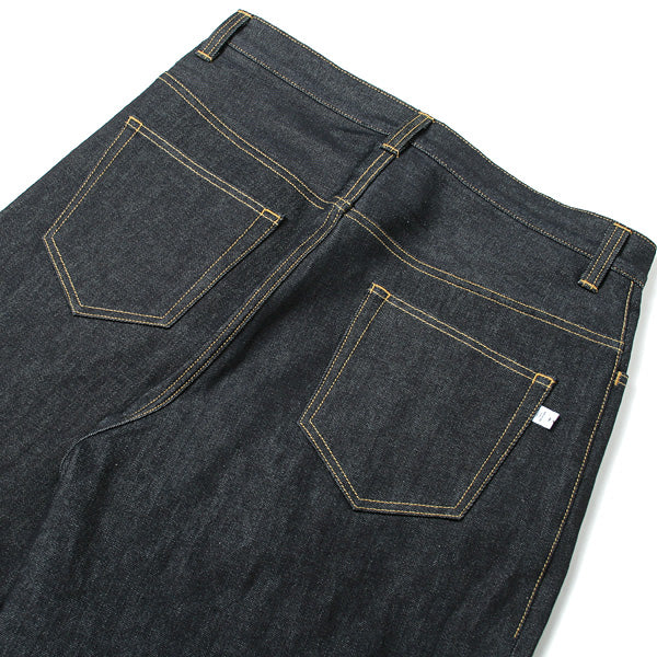 TUCK DENIM