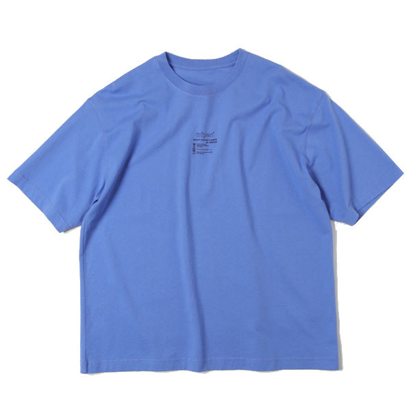 TAGLESS TEE