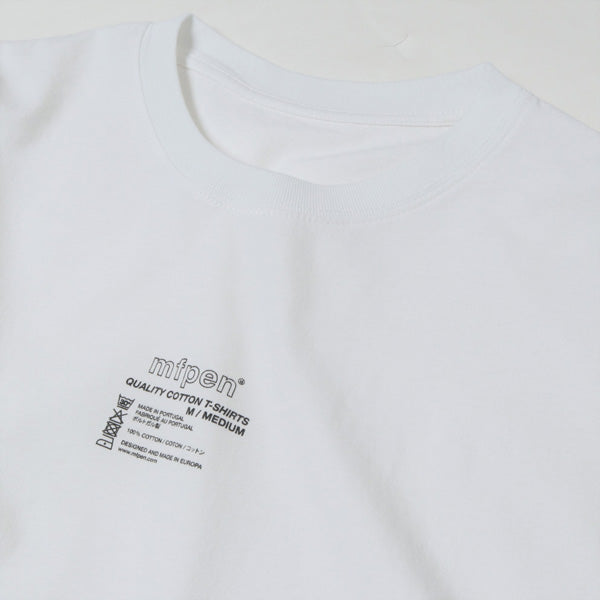 TAGLESS TEE