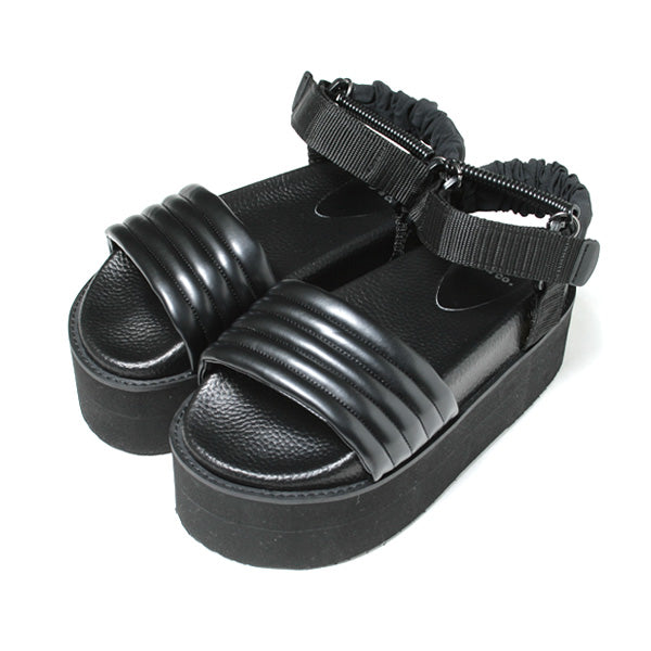 CONFORTABLE SANDALS