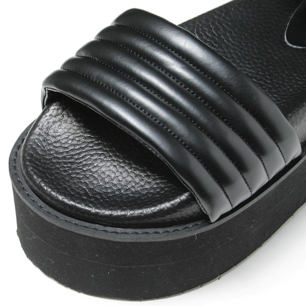 CONFORTABLE SANDALS