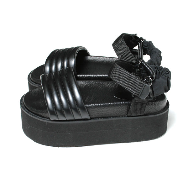 CONFORTABLE SANDALS