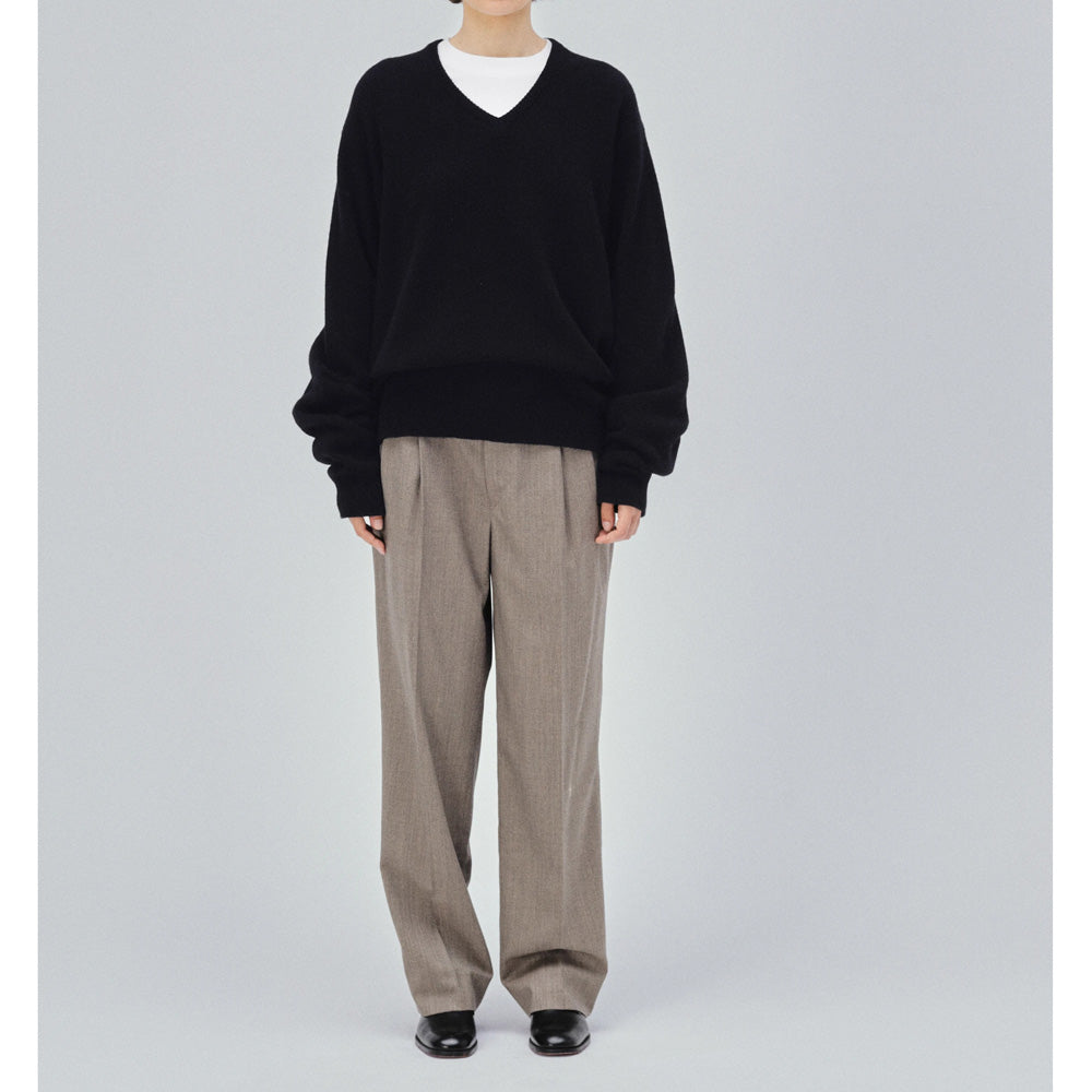 Lambswool V-neck Pullover