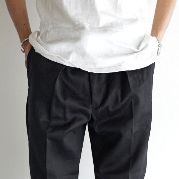 1TUCK PEGTOP CHINO