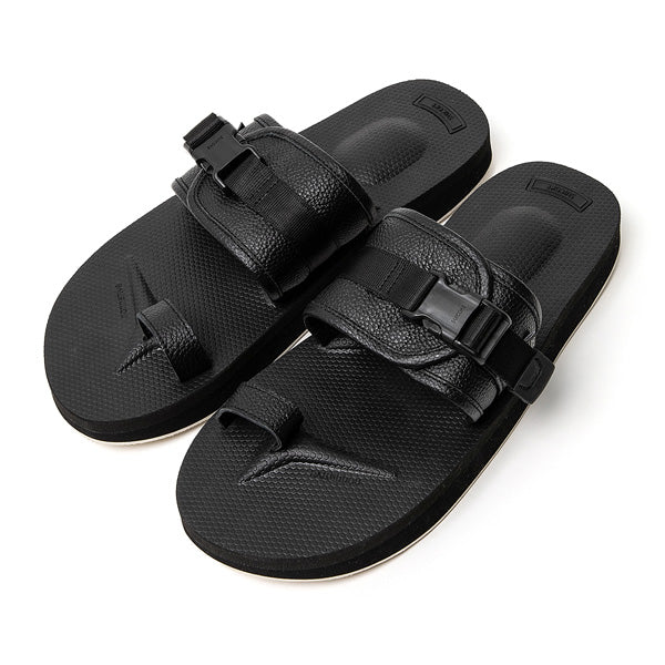 HUNTER SANDAL by SUICOKE