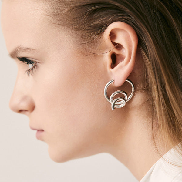 spiral formed pierced earring
