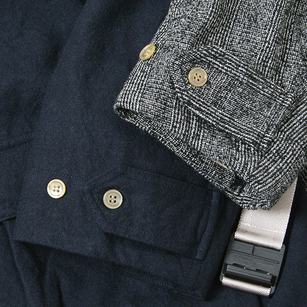 STAND-UP COLLAR JACKET