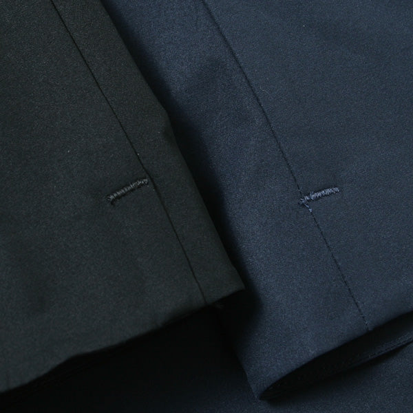 PACKABLE JACKET