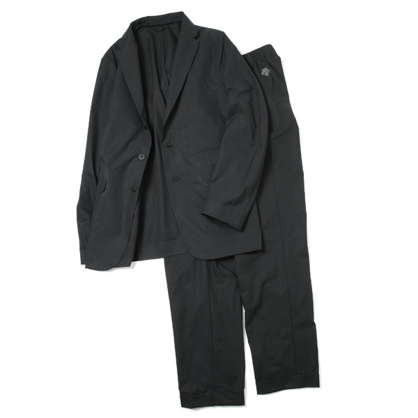PACKABLE JACKET