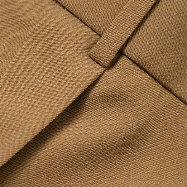 FRONT PLEATED PEGTOP ORGANIC WOOL GABERDINE