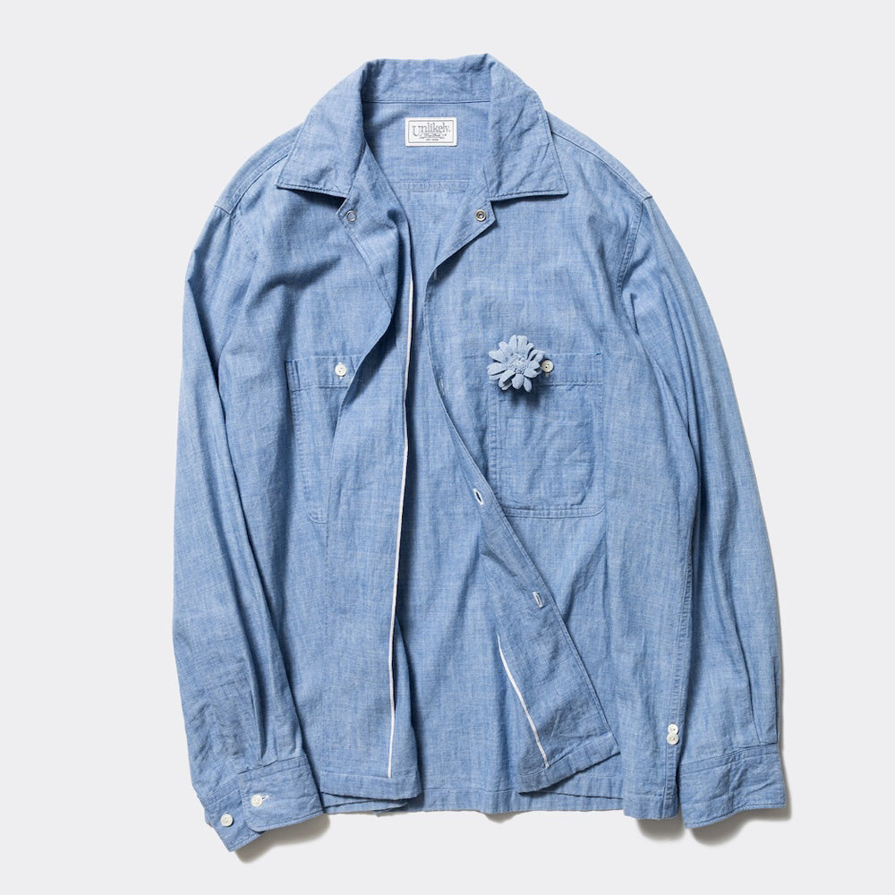 Unlikely Open Collar Work Chambray with Flower