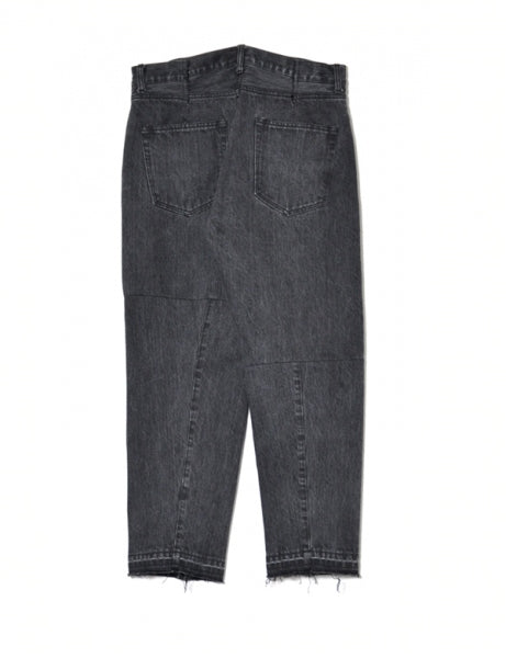 TWIST TAPPERD DENIM PANTS