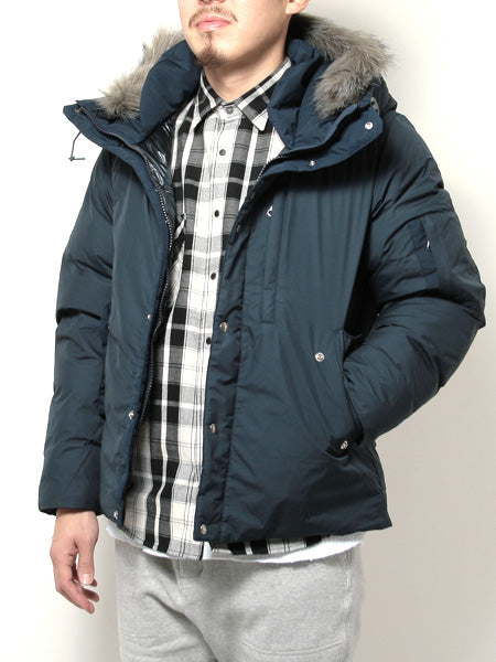 Vertical Mountain Short Down Parka