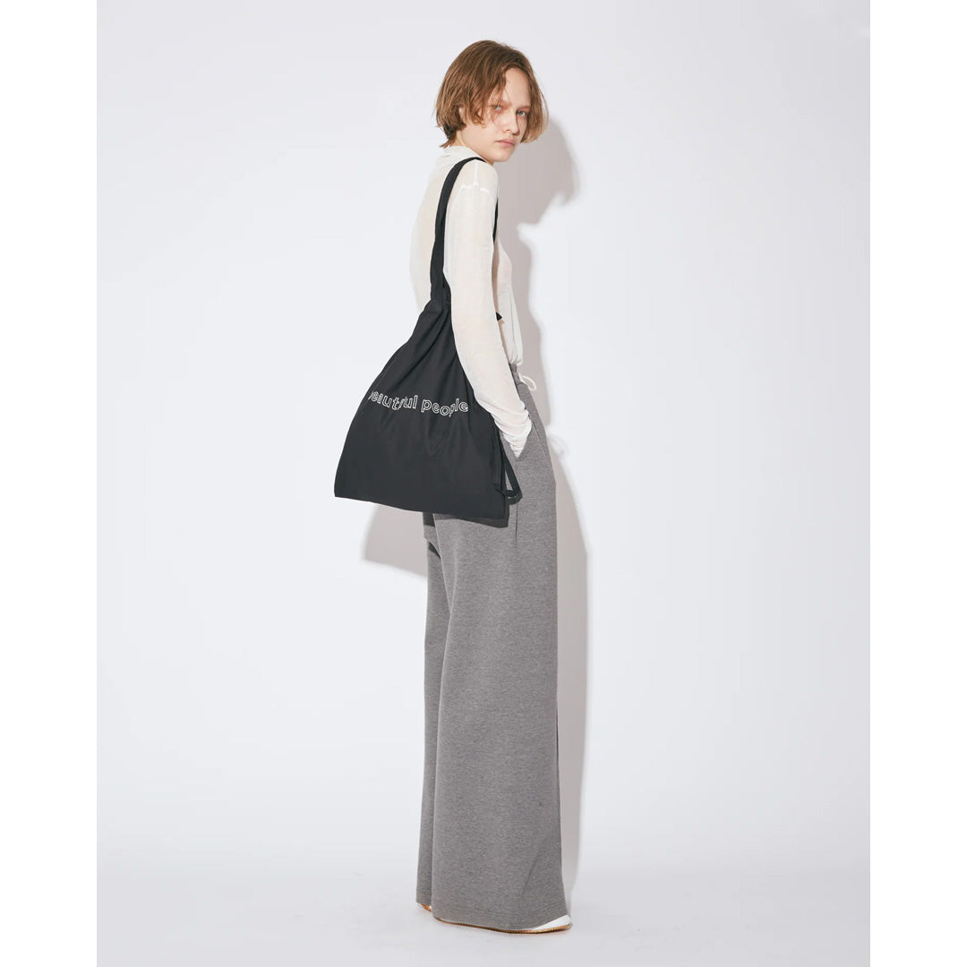 contour logo gathering tote bag