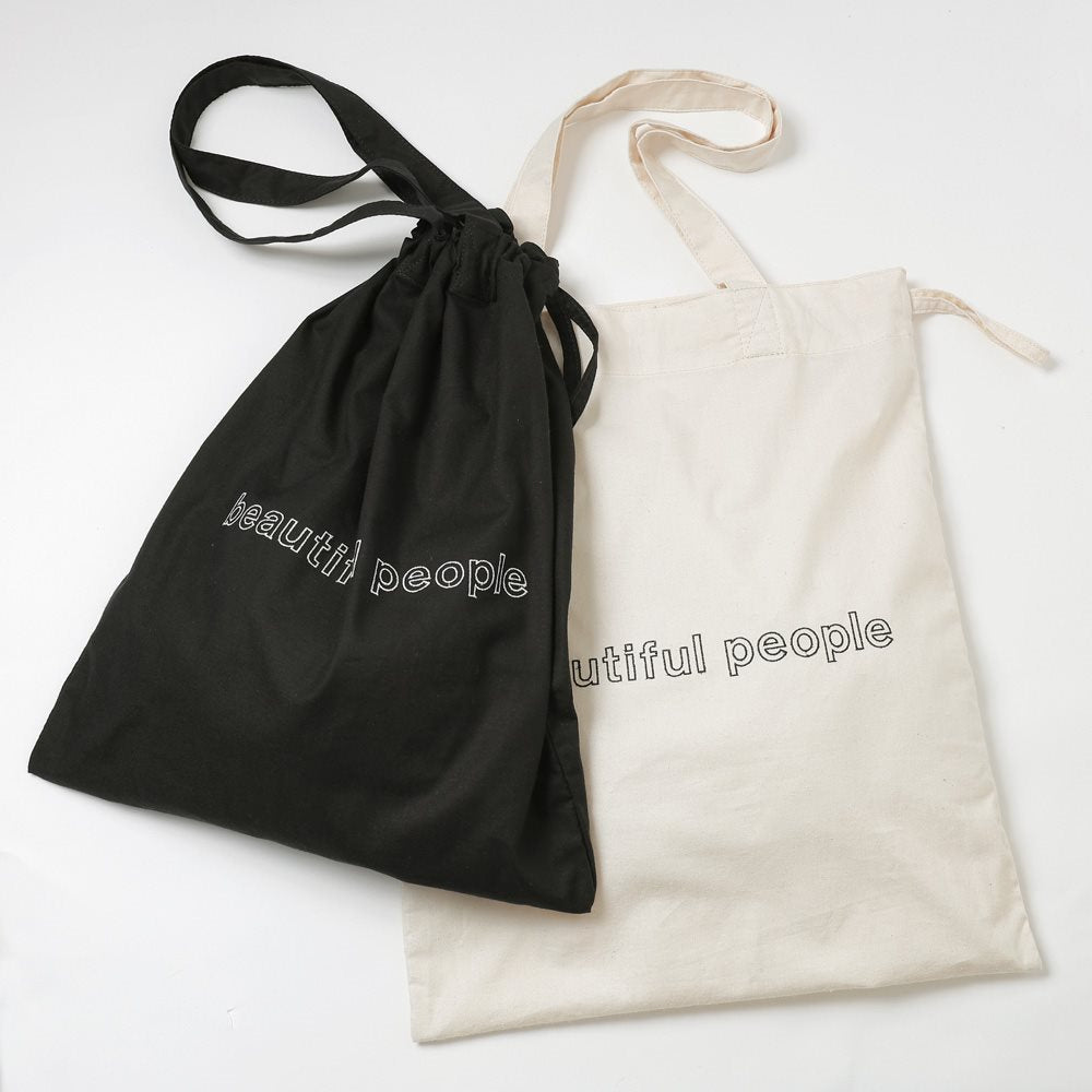 contour logo gathering tote bag