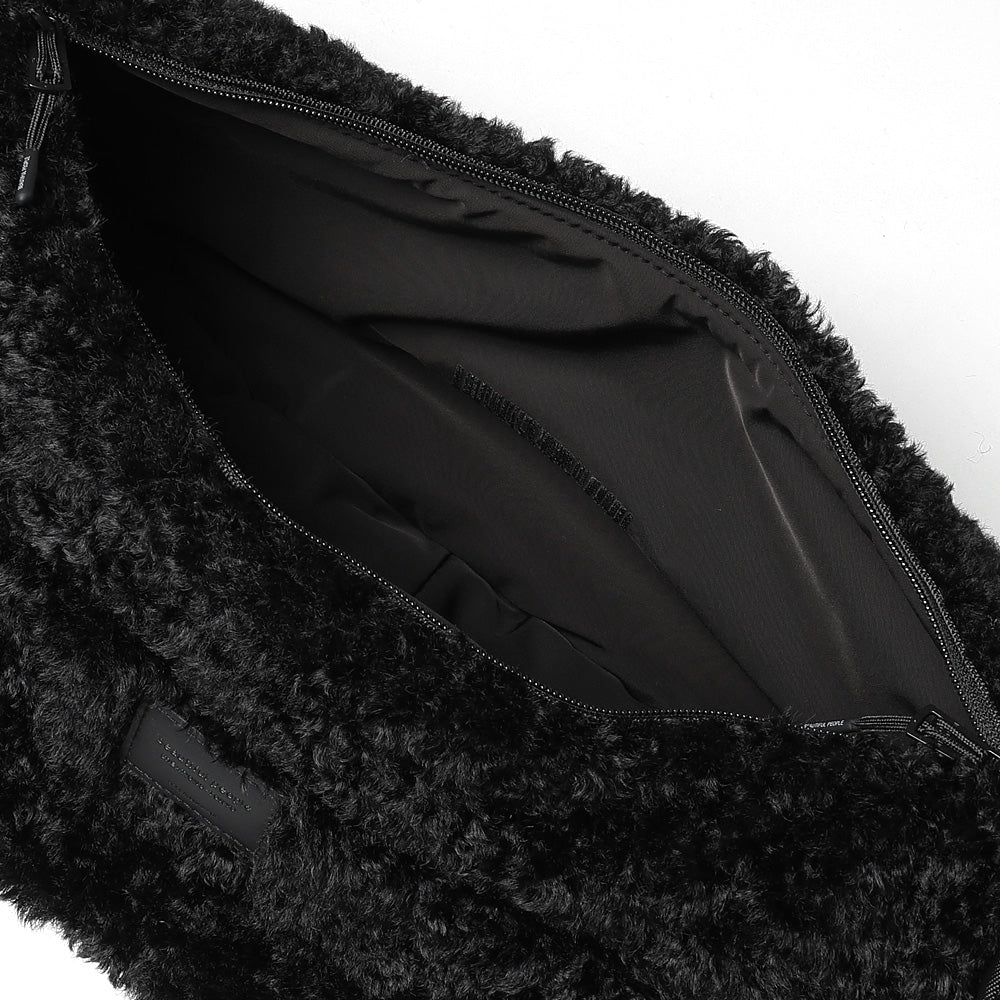 pertex & boa shoulder bag 26awmae