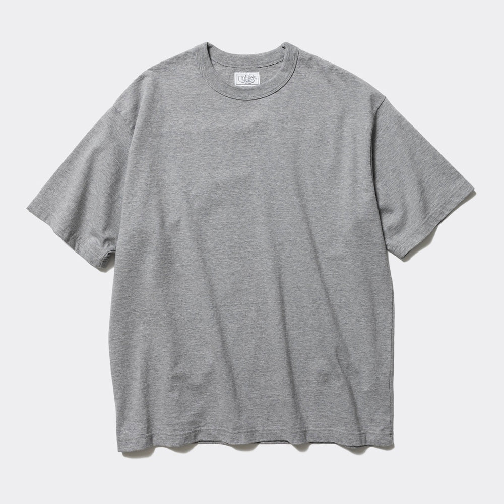 Unlikely (アンライクリー) Unlikely Authentic Graphic Tee 