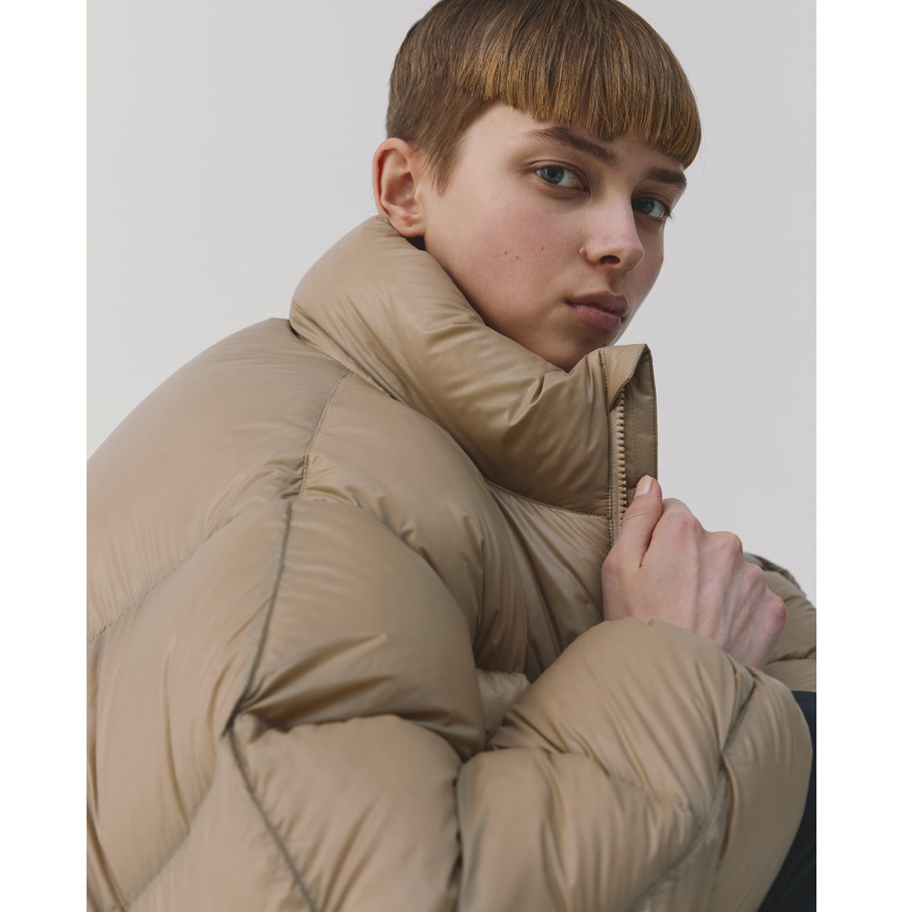 TECH ULTRA LIGHT DOWN JACKET