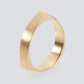 Triangle 3D Ring with Hair Line -Gold-