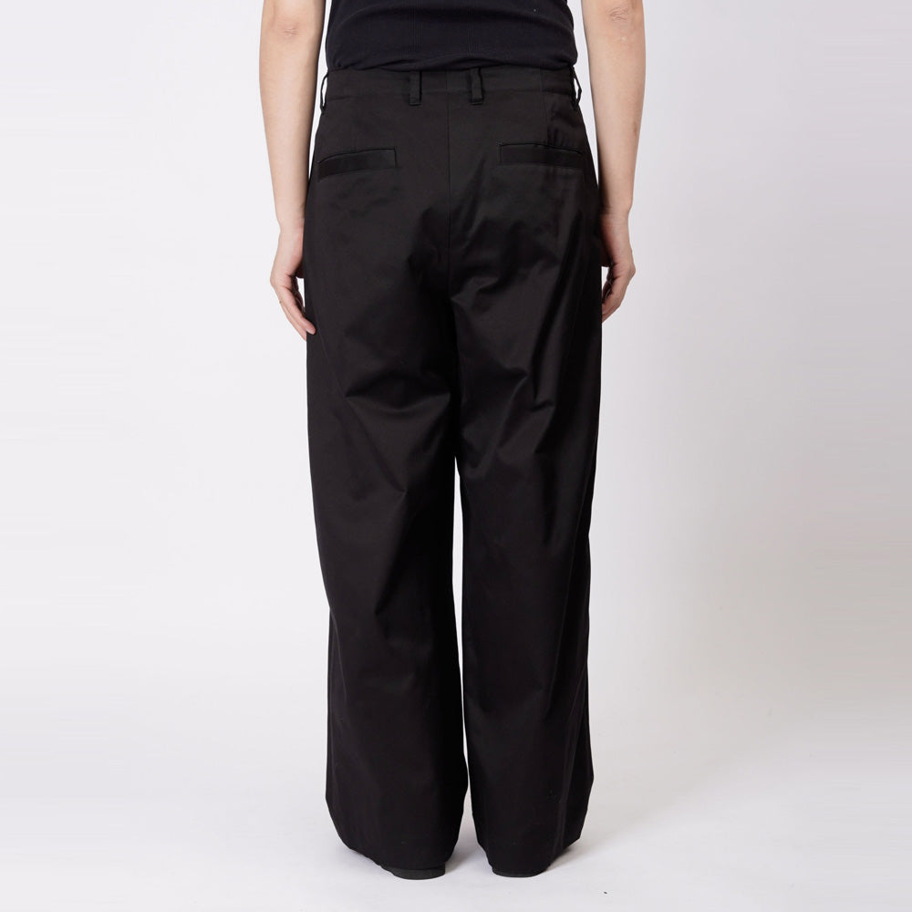 universal products ワイドチノ　2 UNIVERSAL PRODUCTS (ユニバーサルプロダクツ) 2TUCK WIDE CHINO