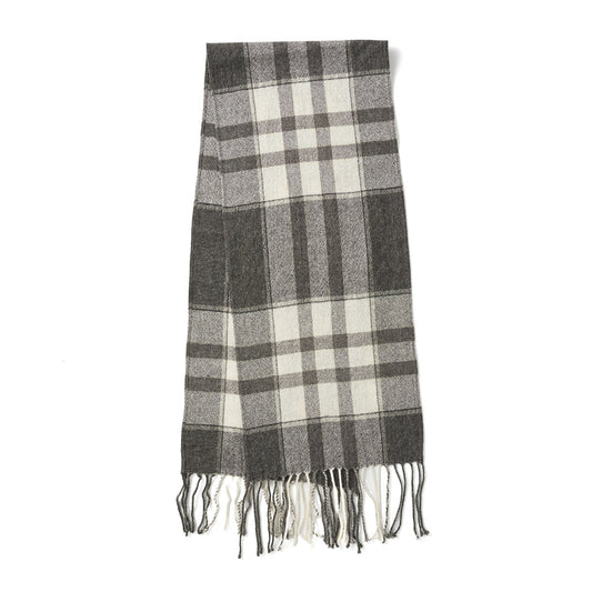 AMISH PATTERN FRINGE STALL