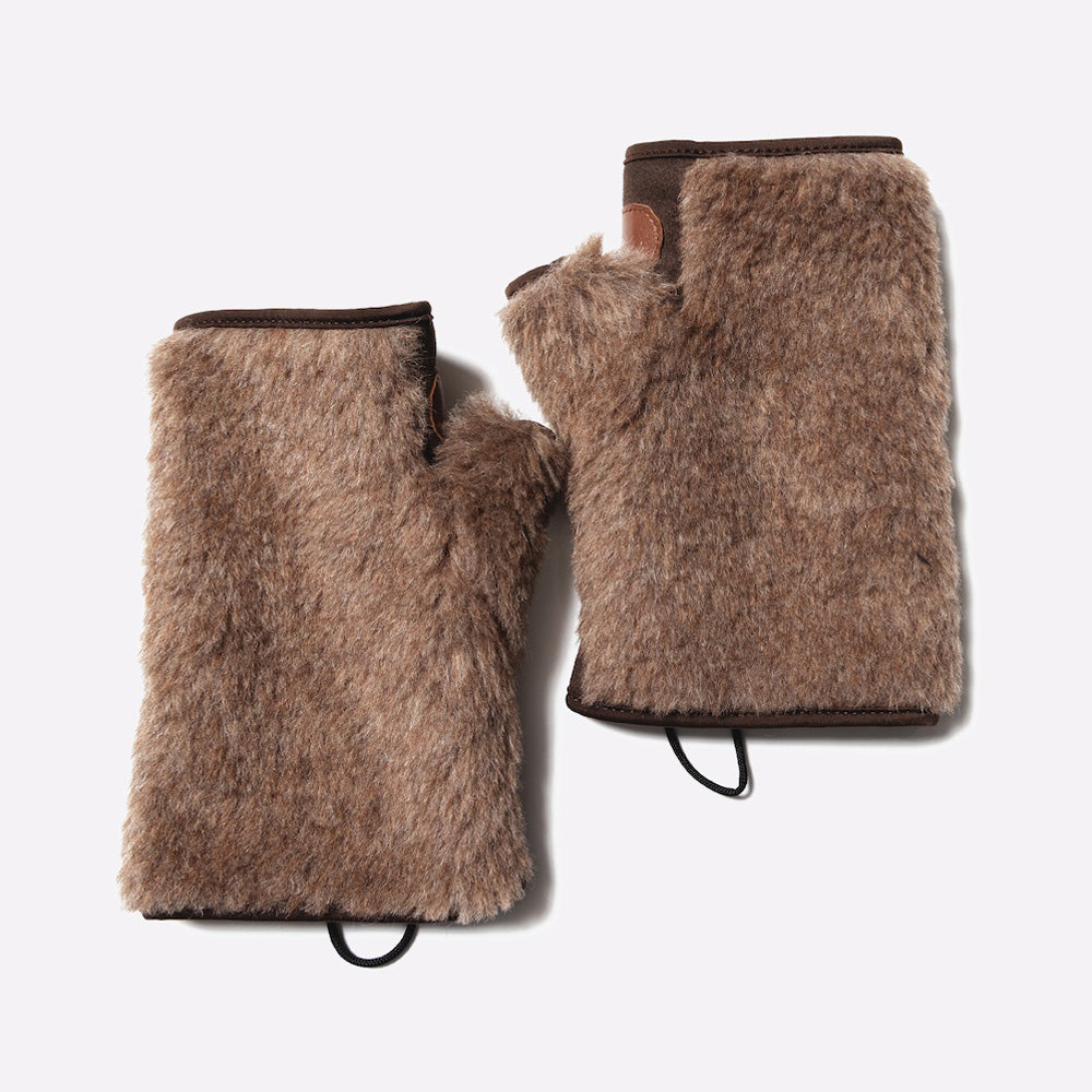 Unlikely Bear Hand Glove U25F-46-0001 (U25F-46-0001) | Unlikely