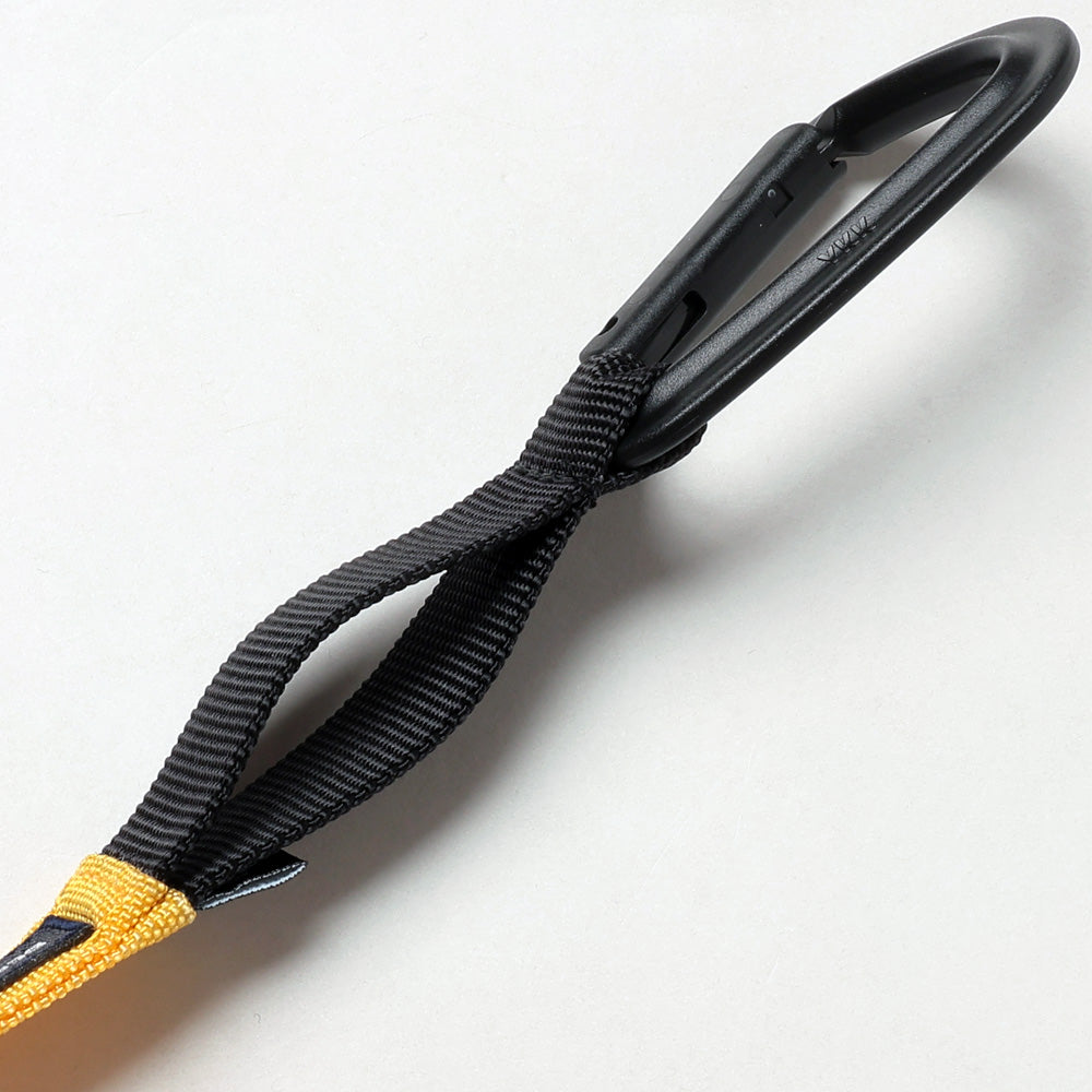 LEASH STRAP TAKES HANDS