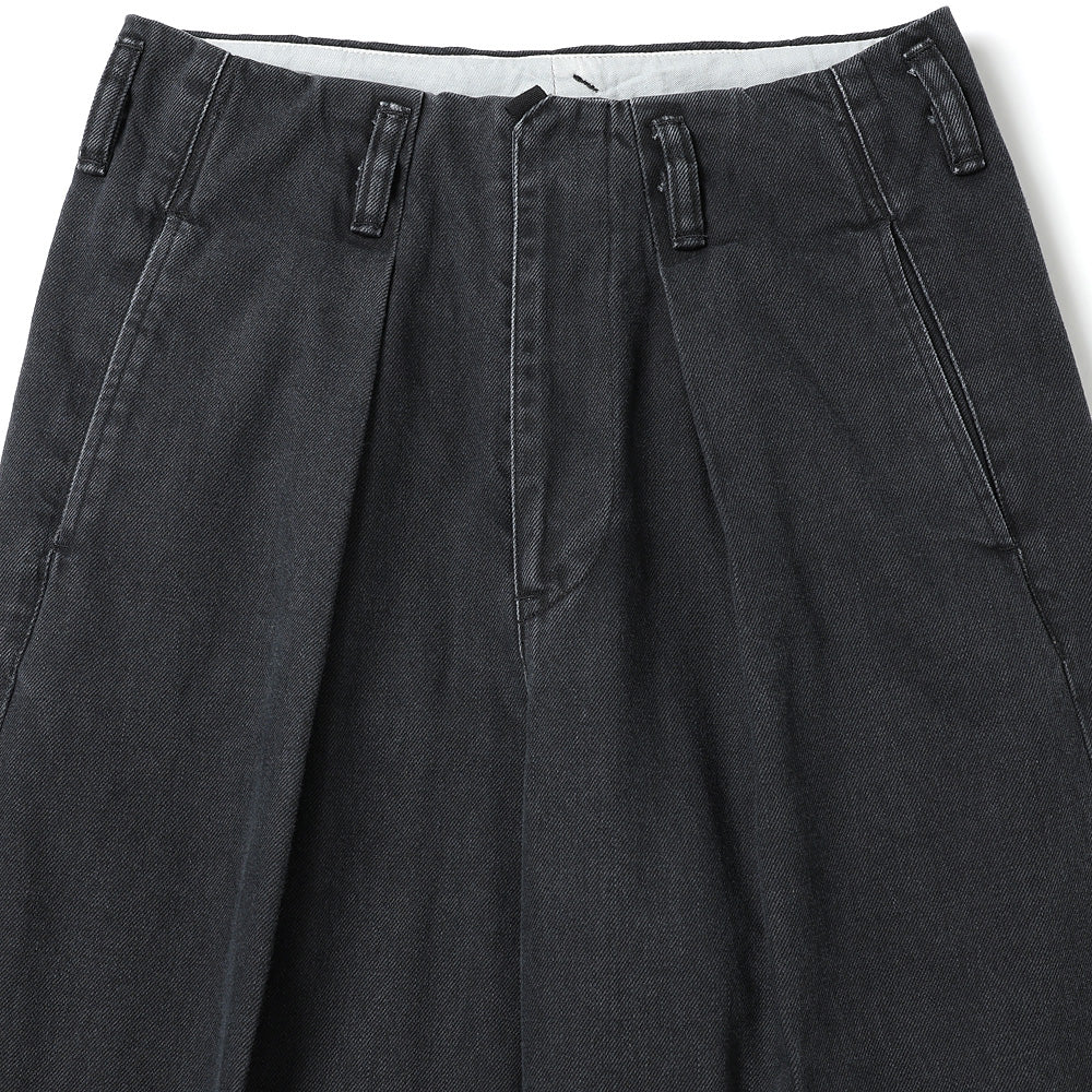 TUCK-BAGGY TYPE 3 - Surface dyeing Denim -