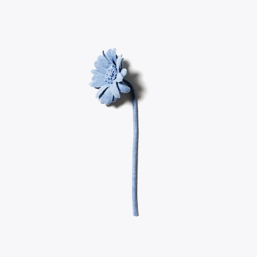 Unlikely Open Collar Work Chambray with Flower