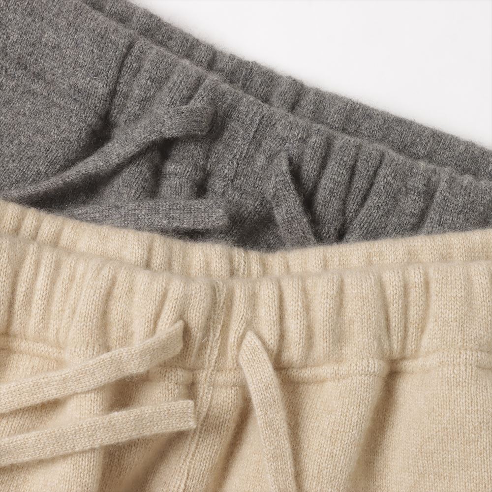 Golden cash sweat pants