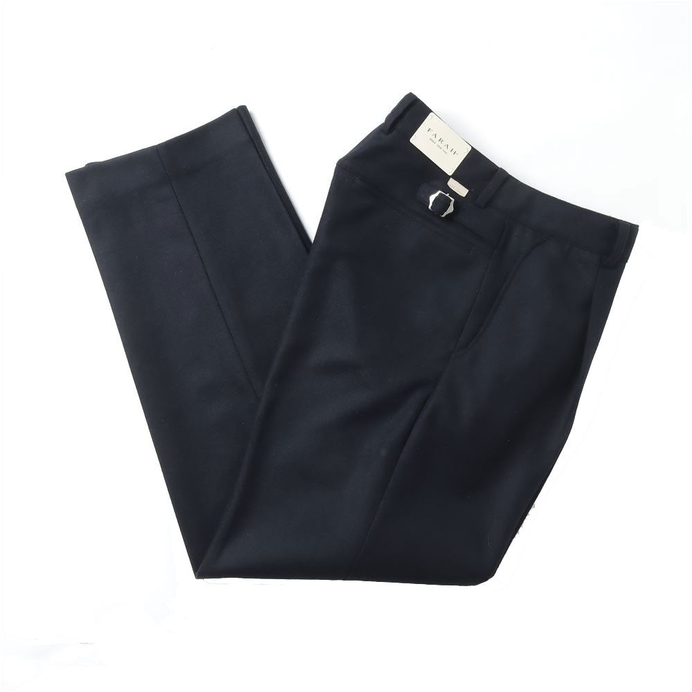 One Tuck Side Adjustable Pants