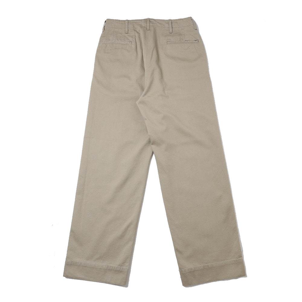 KHAKI チノパンツ
