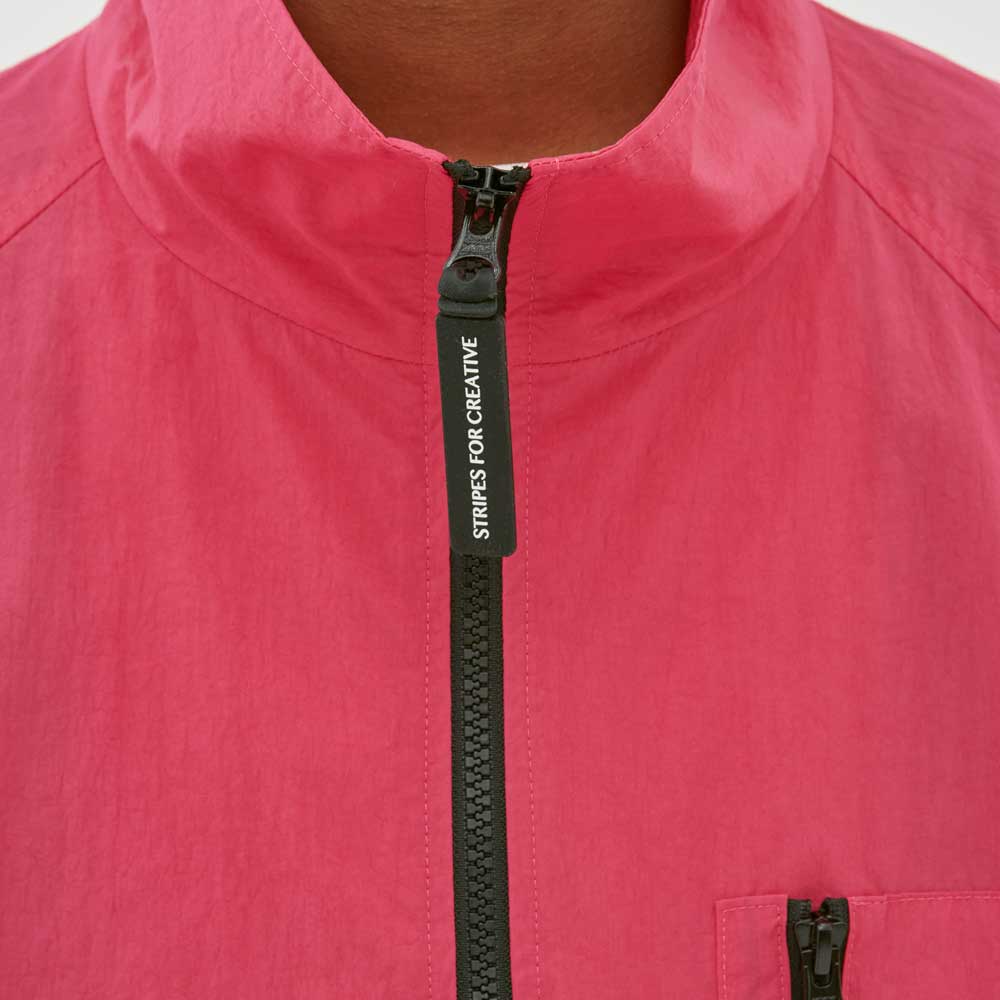 SPORTY NYLON JACKET