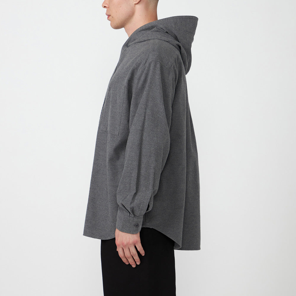 Flannel Mountain Hooded Shirt 9/10 (mae likely refers to a brand or model name)