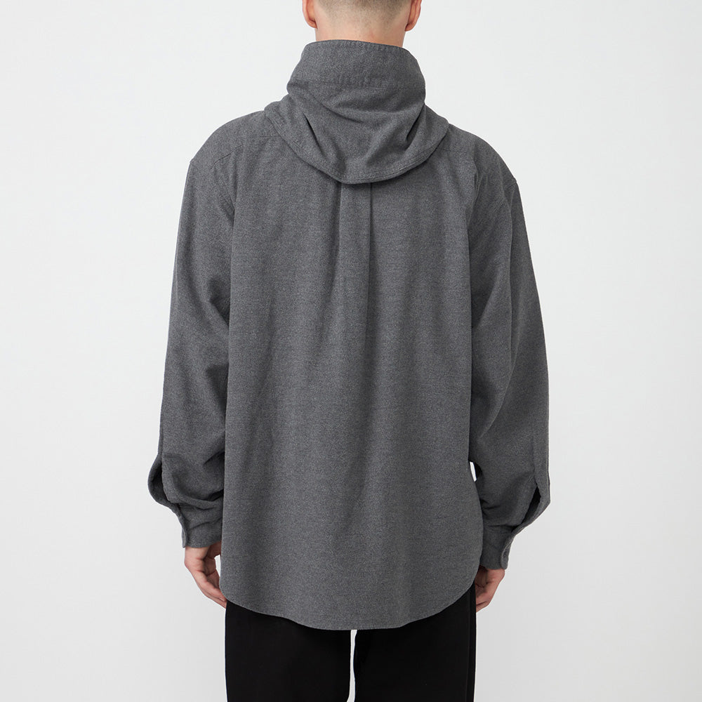 Flannel Mountain Hooded Shirt 9/10 (mae likely refers to a brand or model name)